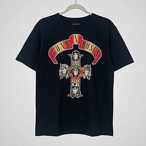 Guns N' Roses 2021 Tour Black Short Sleeve Graphic Tee